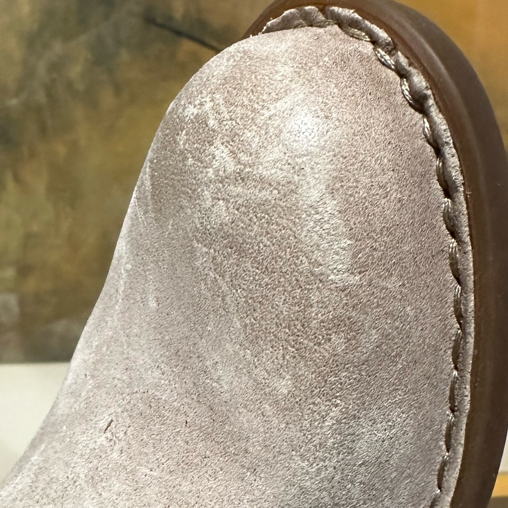 🌸BORN🌸 Kerri Suede Ankle Block Heel Booties Size: 6M - Picture 9 of 16